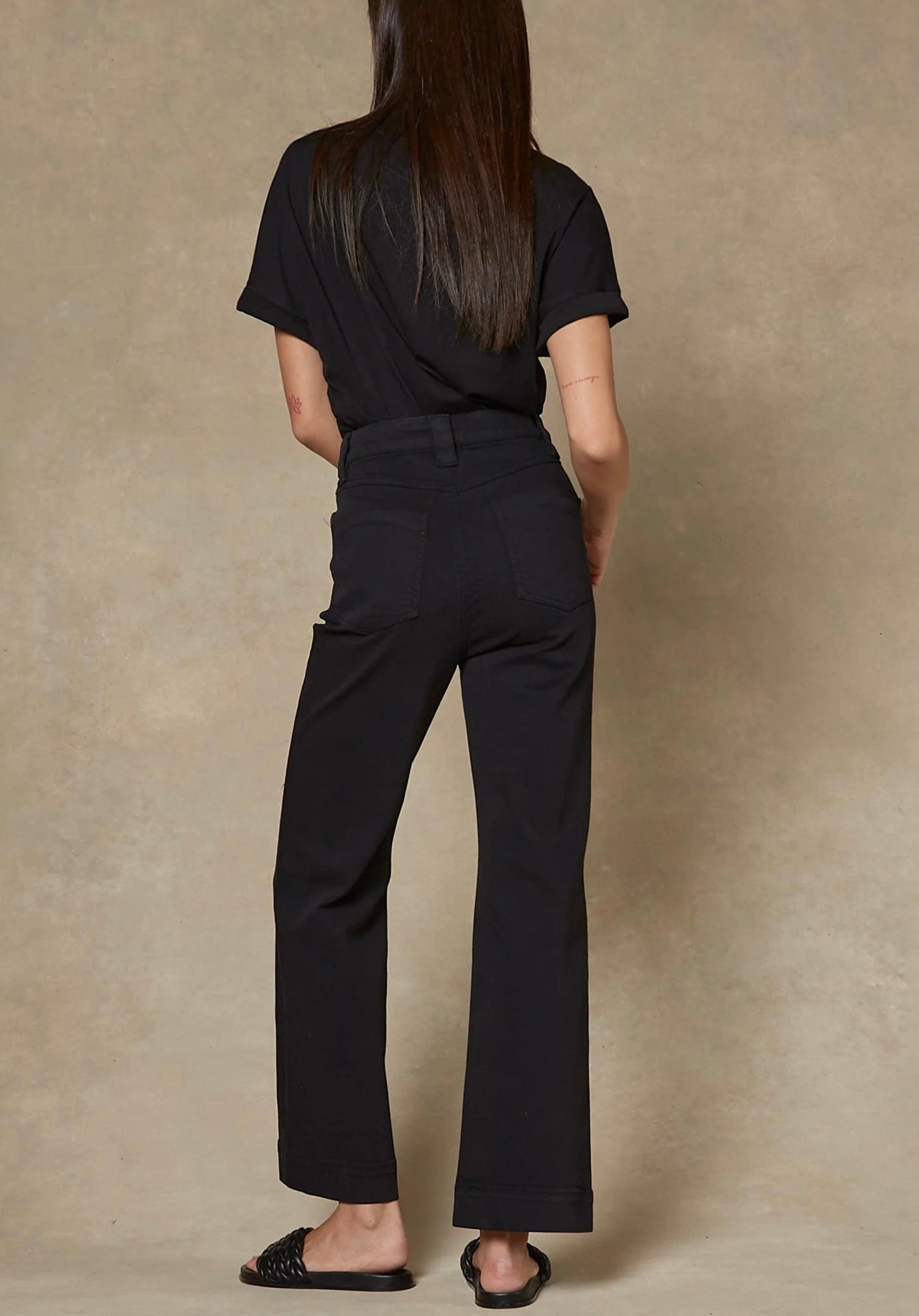 Maarte Wide Leg Jeans- Jet Black