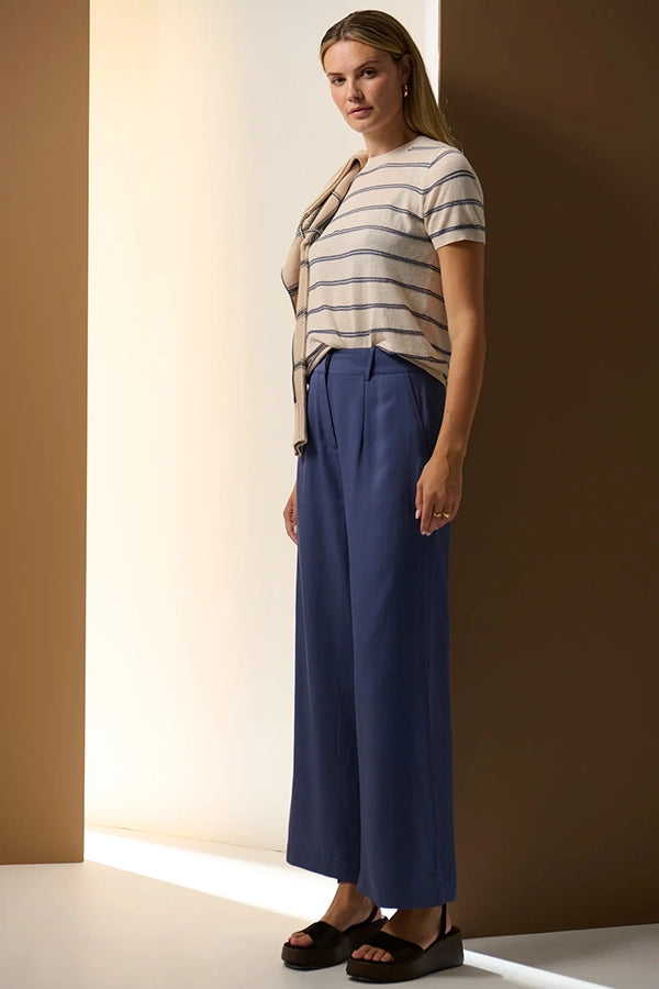 Sable Stripe Knit Tee | Pebble/Blue