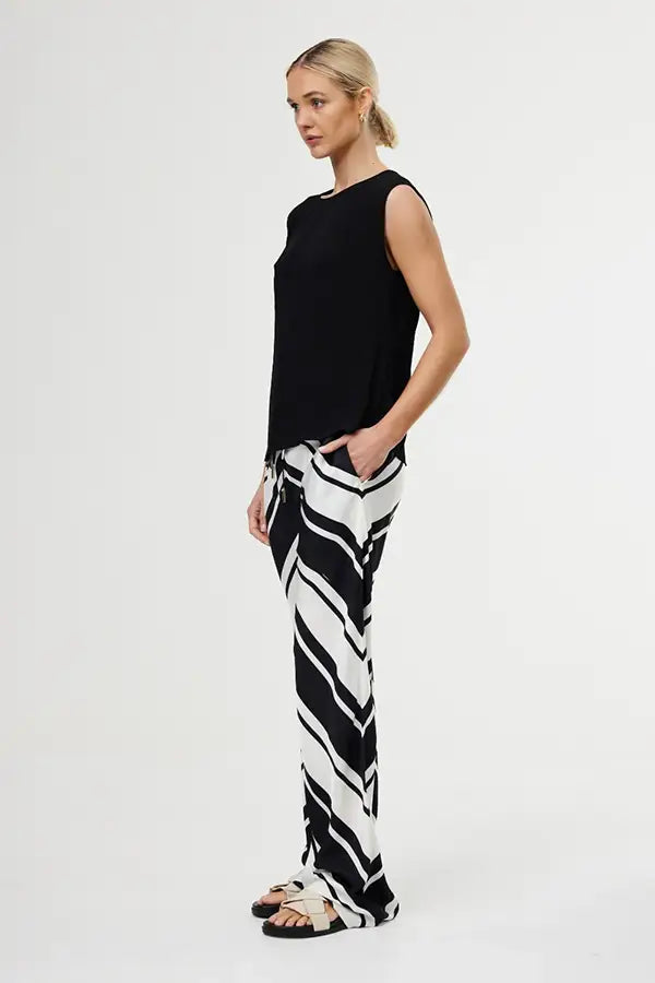 Luisa Pant - Classic Chevron